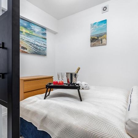 Morski Apartament Arciszewskiego By Noclegi Renters Kołobrzeg Buitenkant foto
